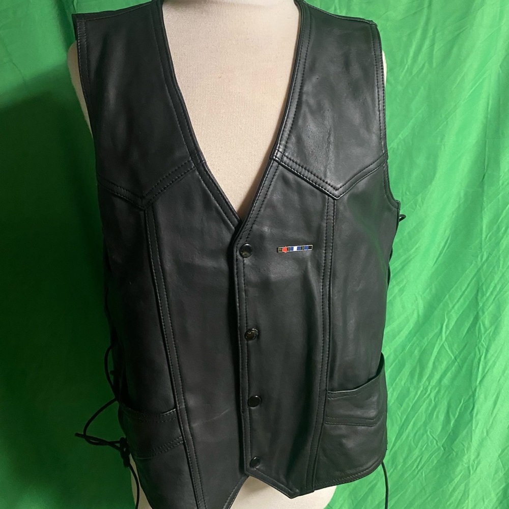 Vintage  Rider Leather Vest  Size 46 (M)  – Classic Leather with Leather lacing